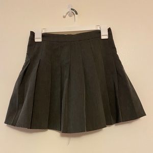 Gray Pleated Skirt